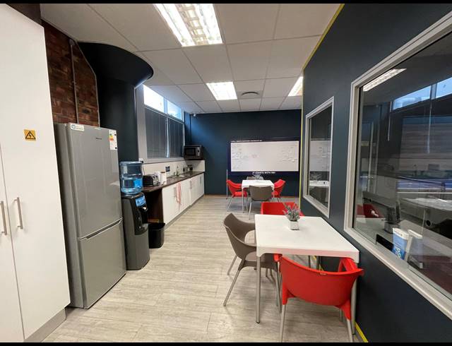 279M² OFFICE TO LET IN CAPE TOWN CITY CENTRE